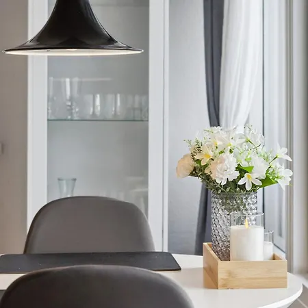 Cosy Small For 4 Persons *