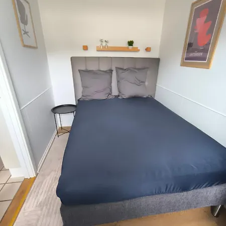 Дом отдыха Cosy Small For 4 Persons Транекер